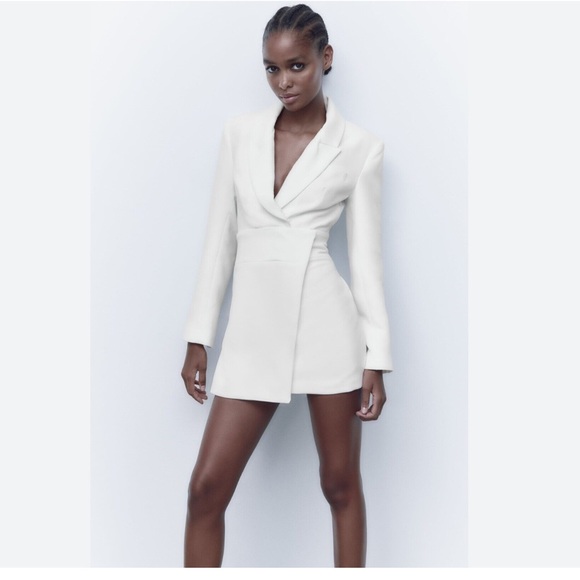 Zara Dresses & Skirts - Zara white padded v-neck wrapped blazer dress